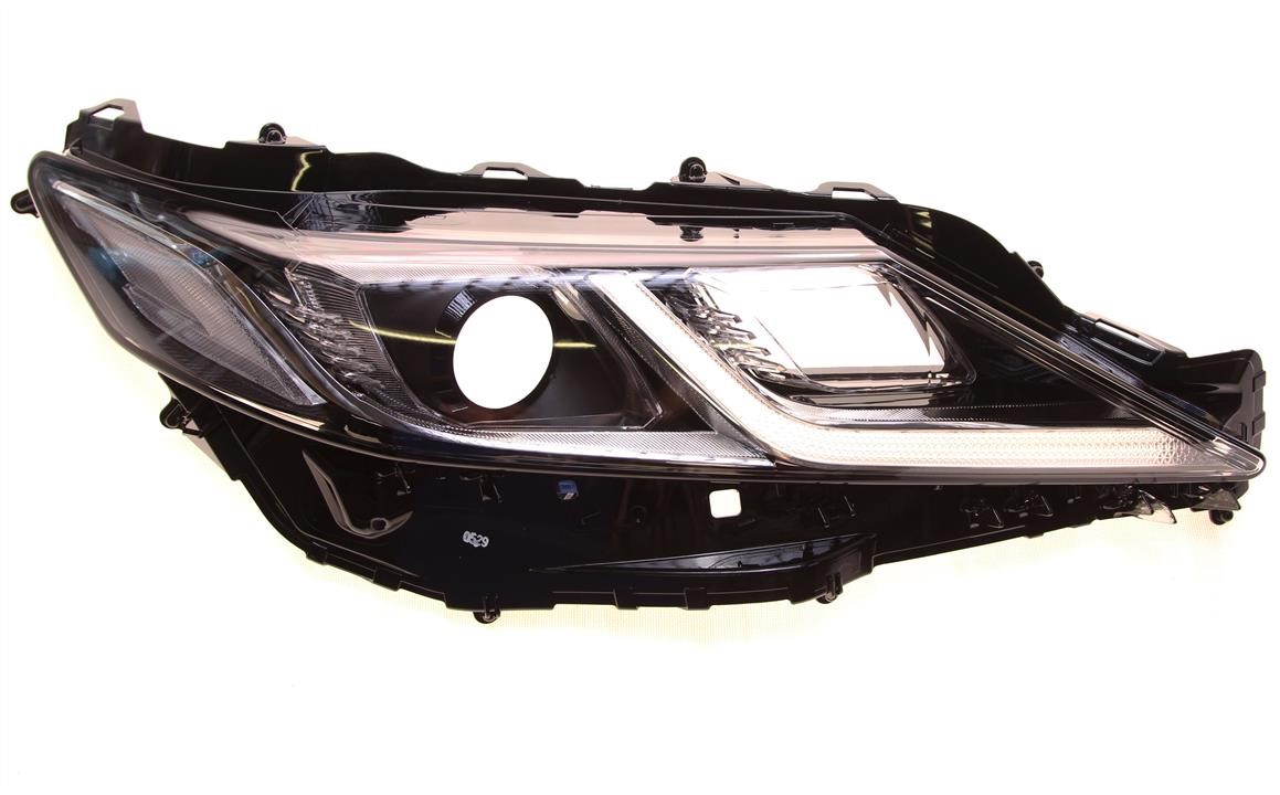 8113133A30 Toyota Headlight housing