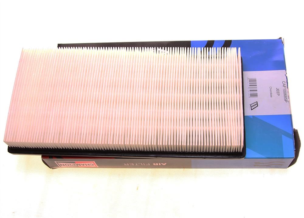 Air filter Champion CAF100685P