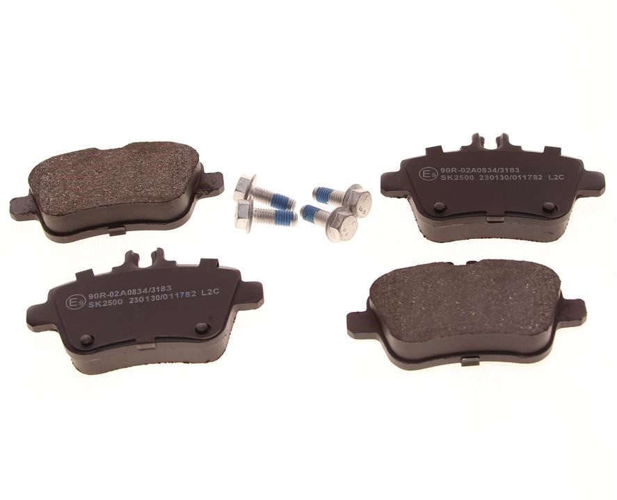 Brake pad kit Infiniti QX30: 1623064280 Eurorepar Brake pad set