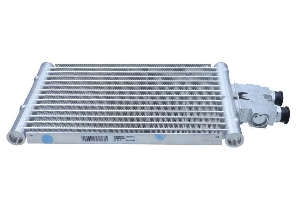 Oil Cooler Mercedes: CLC74000P Mahle/Behr Oil cooler