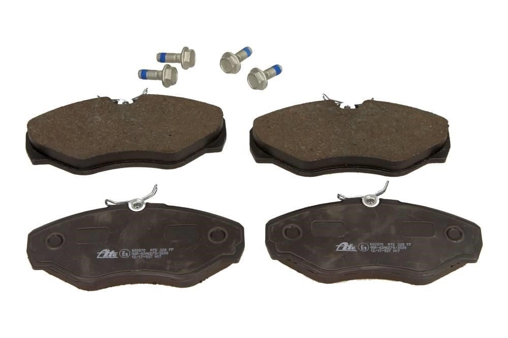 Brake pad kit Renault Trafic: 13046028702 Ate Brake pad set