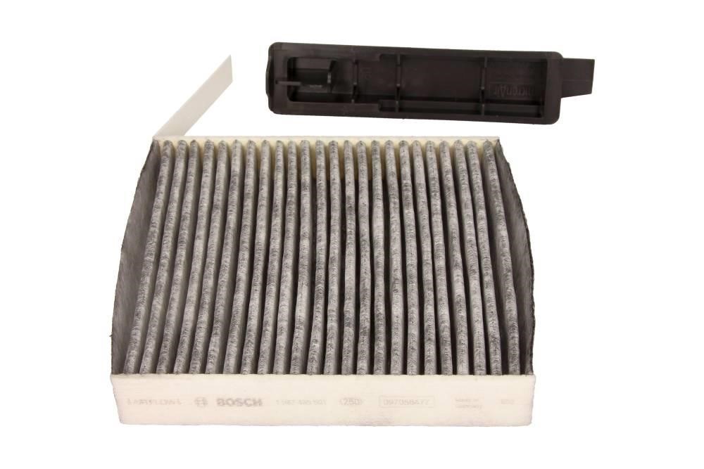 Cabin air filter Nissan Note: 1987435501 Bosch Cabin filter with activated carbon