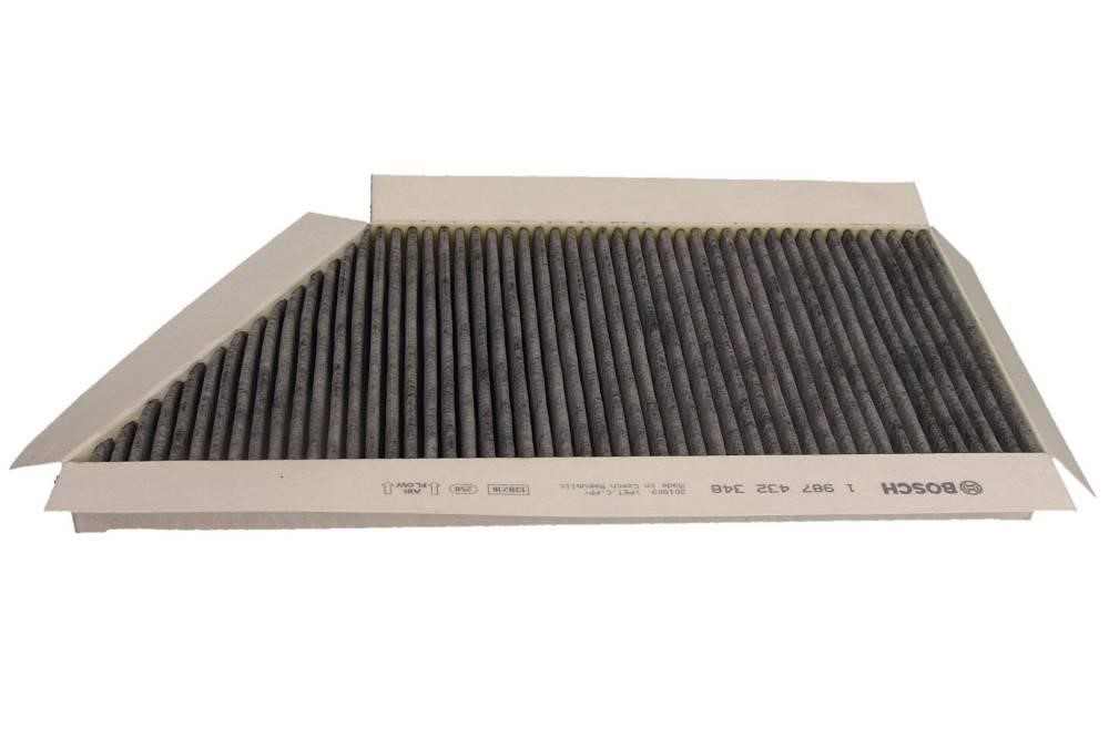 AC filter Peugeot 206: 1987432348 Bosch Cabin filter with activated carbon