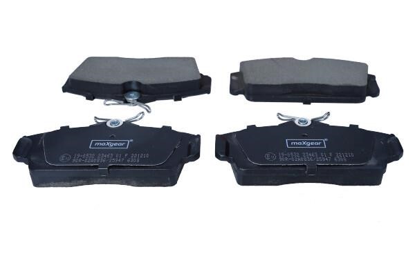 Brake pad kit Nissan Primera: 190532 Maxgear Brake pad set