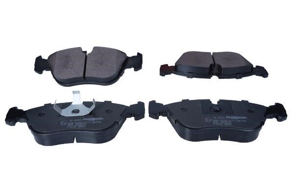 Brake pad kit Volvo 850: 190656 Maxgear Brake pad set