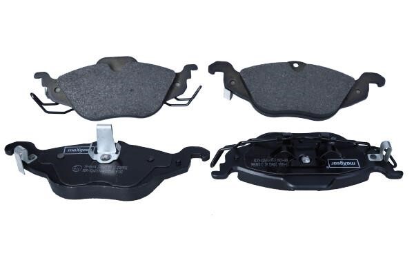 Disc brake pad set Chevrolet Corsa: 190664 Maxgear Brake pad set