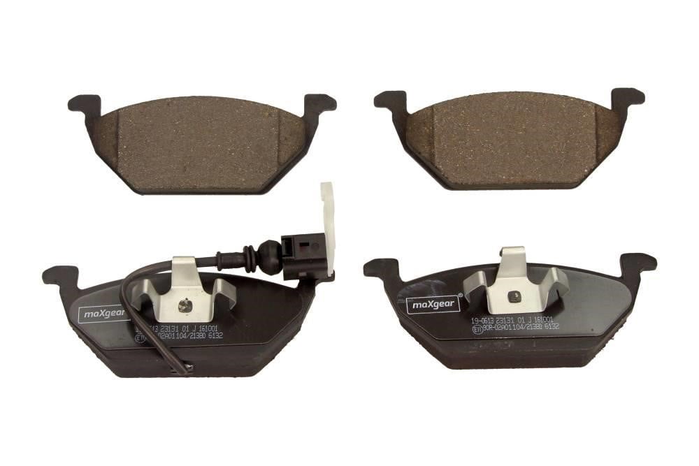 Brake pad Volkswagen Bora: 190613 Maxgear Brake pad set