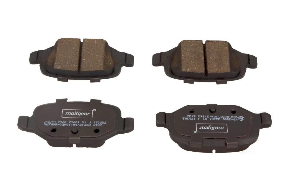 Disc brake pad set Lada Granta: 192960 Maxgear Front disc brake pads, set