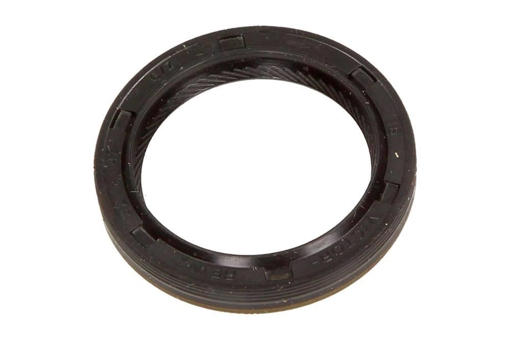 813422700 Victor Reinz Front crankshaft oil seal