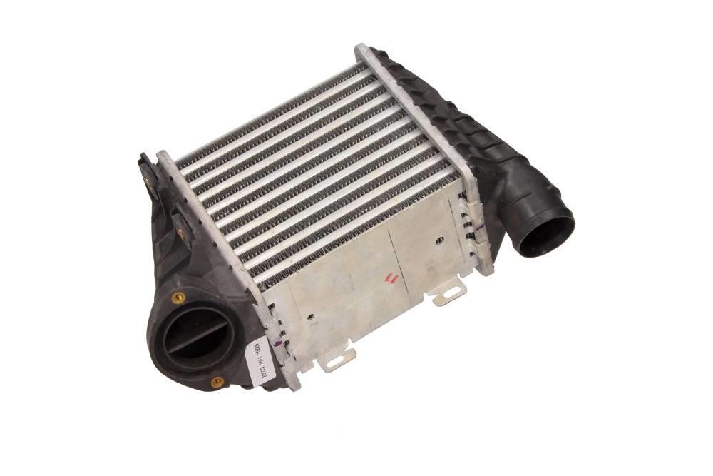 30023 NRF Intercooler, charger