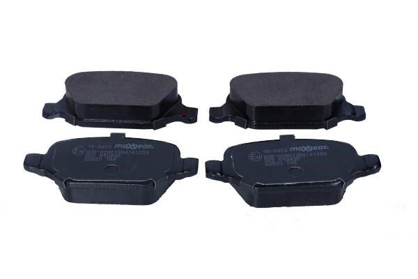 Disc brake pad set Lancia Lybra: 190453 Maxgear Brake pad set