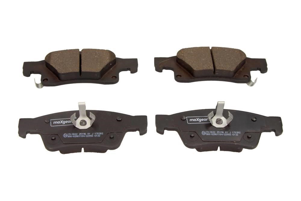 Brake pad kit Dodge Durango: 193022 Maxgear Rear brake pad set