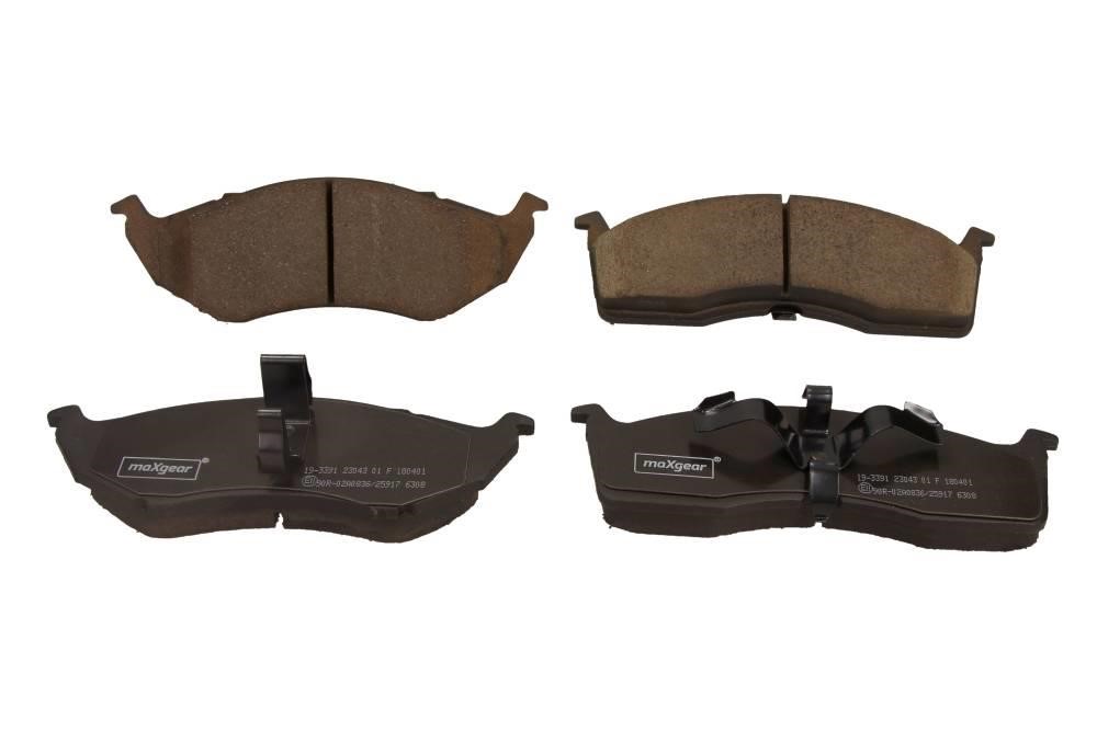 Brake pad kit Chrysler Voyager: 193391 Maxgear Brake pad set