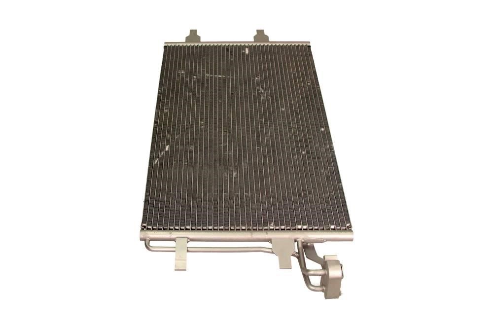 Aircon condenser Volvo V50: AC828366 Maxgear AC Condenser