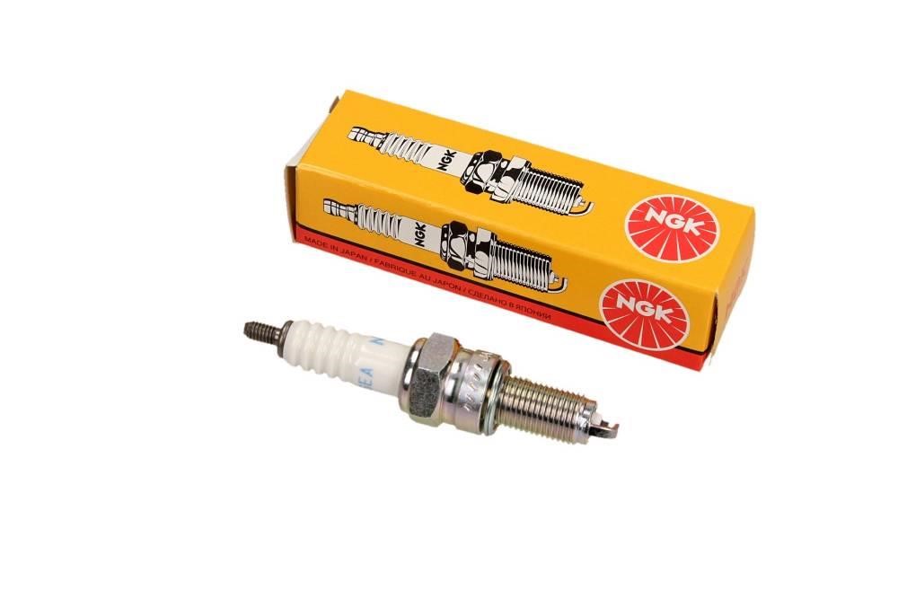 6899 NGK Spark plug NGK Standart CPR6EA9
