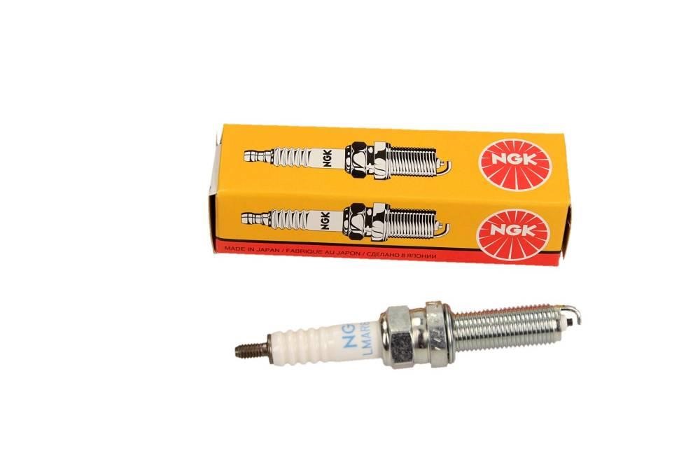 4313 NGK Spark plug NGK Standart LMAR8A9