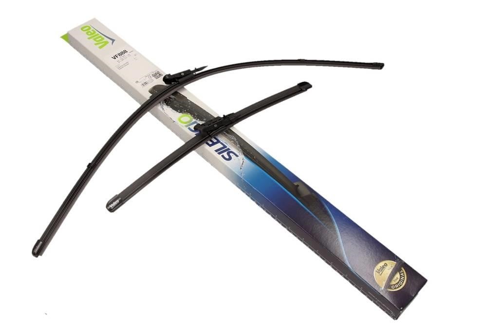 Window wipers Ford Transit Courier: 577888 Valeo Frameless Wiper Blades Set Valeo Silencio Flat 700/380
