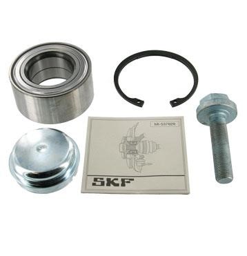 Wheel bearing kit Mercedes E-Class: VKBA6647 SKF Wheel bearing kit
