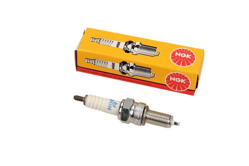 1582 NGK Spark plug NGK Standart CPR6EA9S