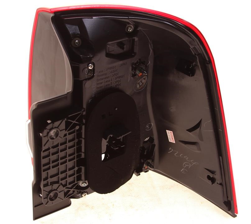 Buy Toyota 81561-60750 at a low price in United Arab Emirates!