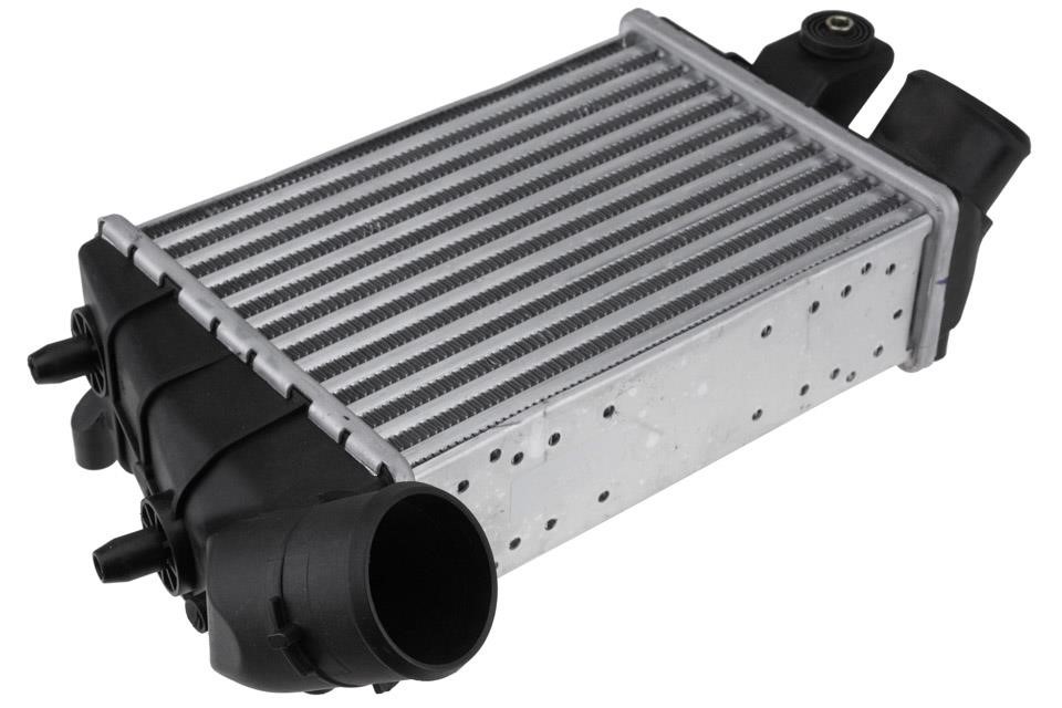 Intercooler Alfa Romeo 147: CNGAR003 NTY Intercooler, charger