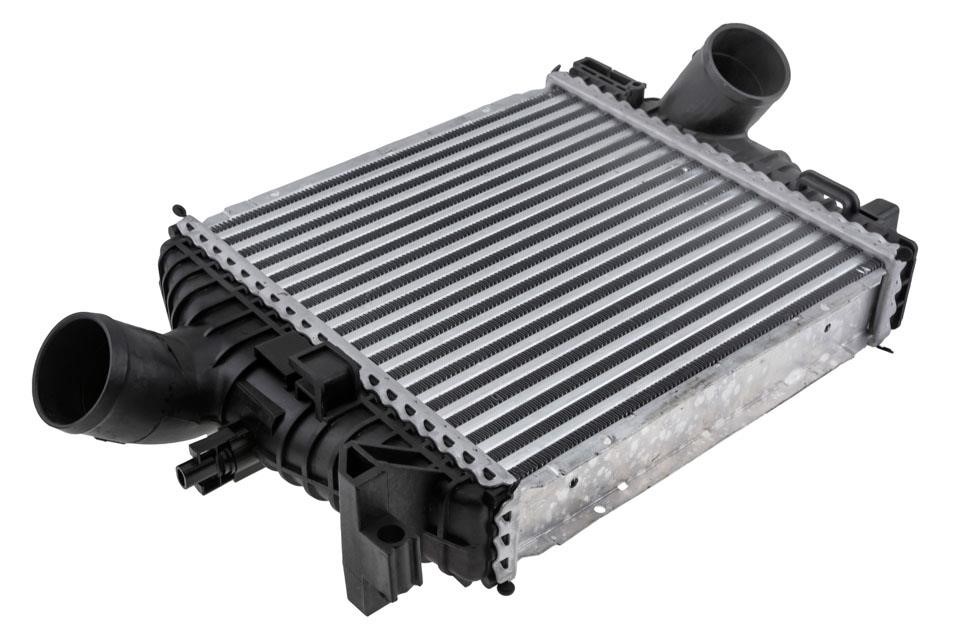 Intercooler charger Mercedes V-Class: CNGME012 NTY Intercooler, charger