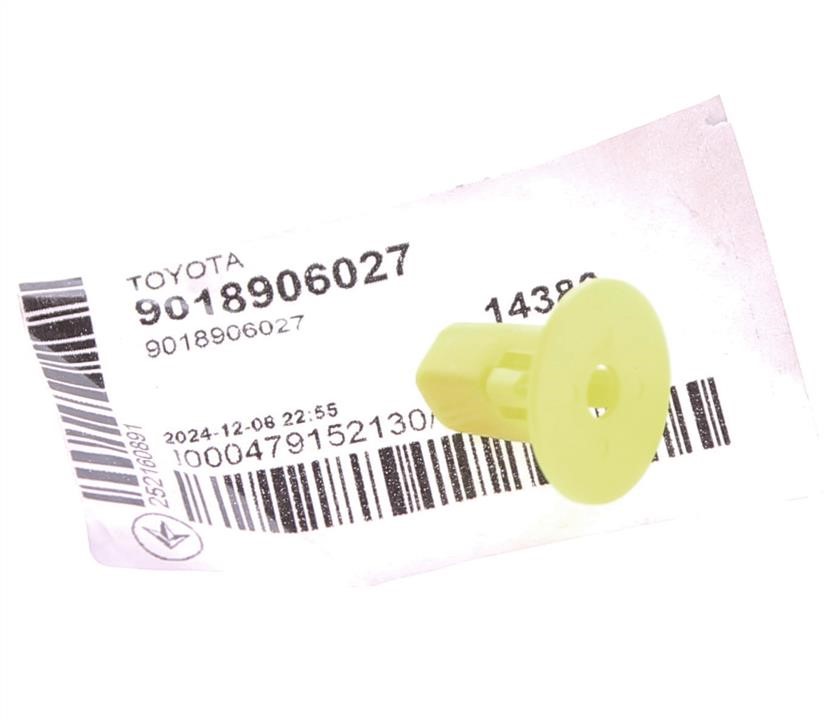 9018906027 Toyota Clip fastening