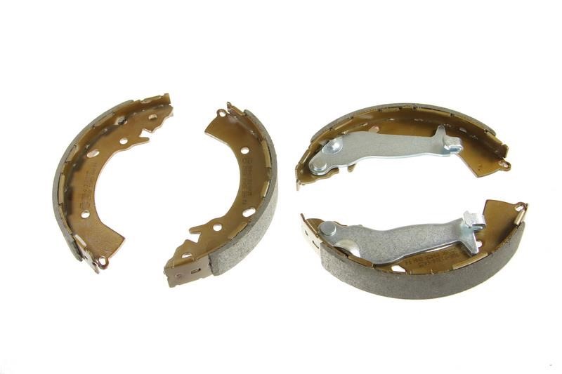 Brake pad Hyundai Solaris: 583500PA00 Hyundai/Kia Disc brake pad set