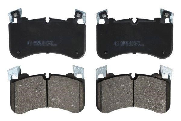 LR157174 Land Rover Brake pad set