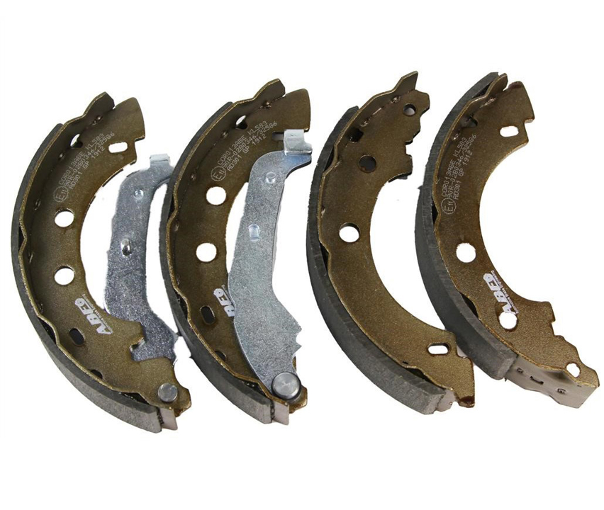 BC07330 StarLine Brake shoe set