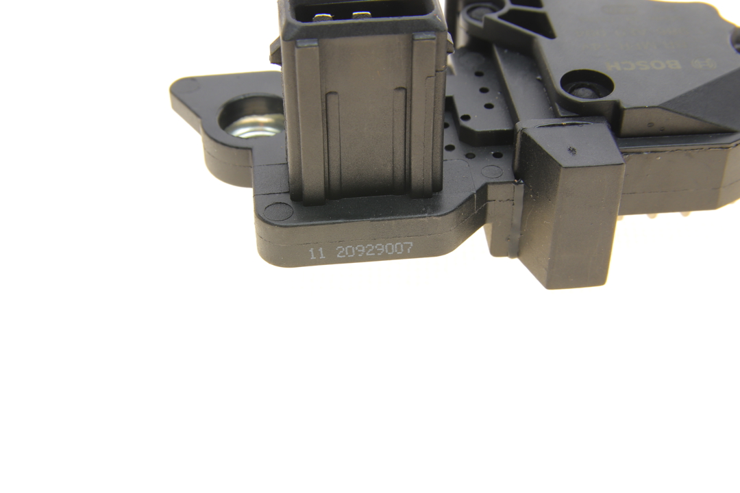 Buy Bosch 1 986 AE0 094 at a low price in United Arab Emirates!
