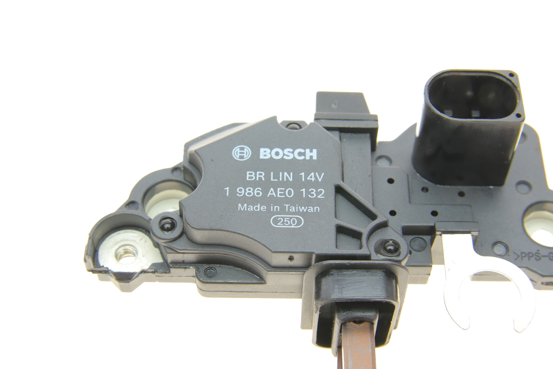 Buy Bosch 1 986 AE0 132 at a low price in United Arab Emirates!