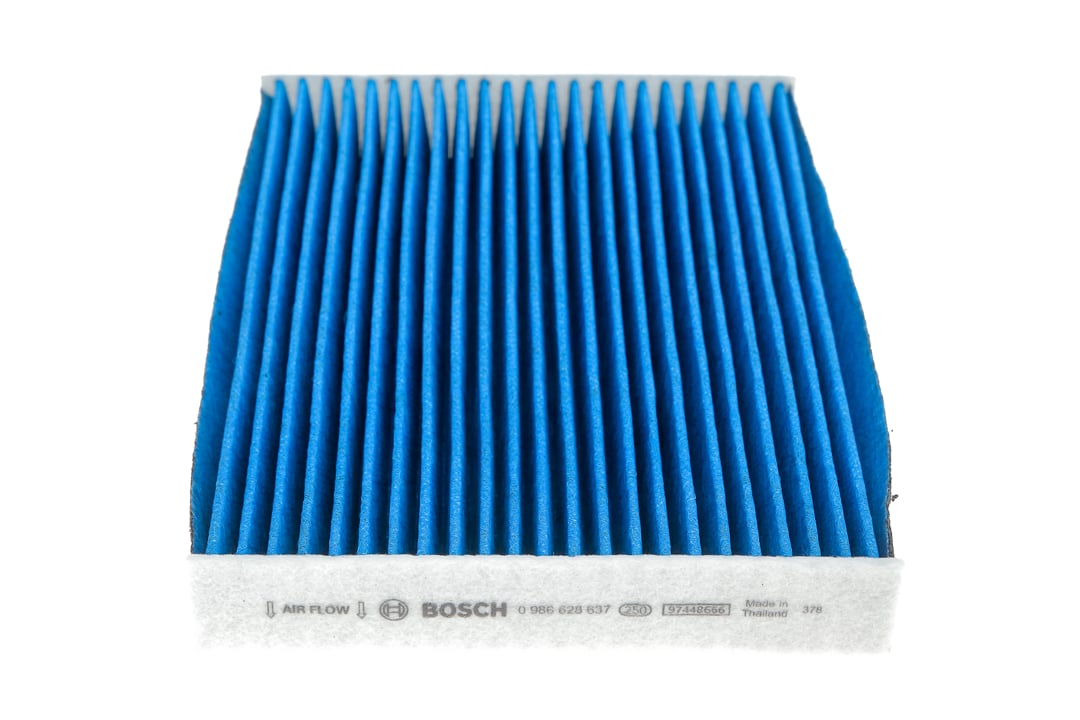 Air conditioning filter Opel Vivaro: 0986628637 Bosch Filter, cabin air