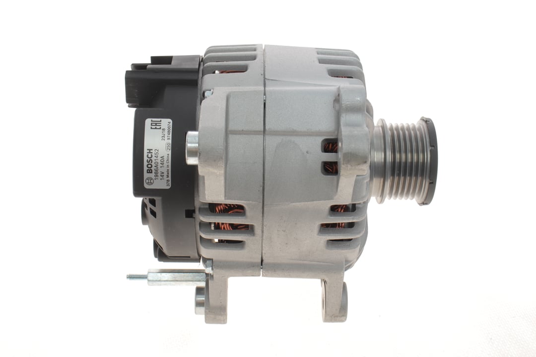 Alternator Volkswagen Amarok: 1986A01452 Bosch Alternator