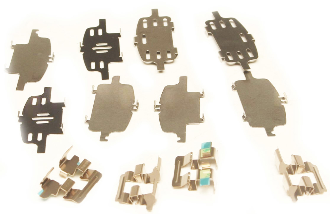 Brake pad fitting accessory Nissan Cube: D408M1KD0J Nissan Brake pad fitting kit