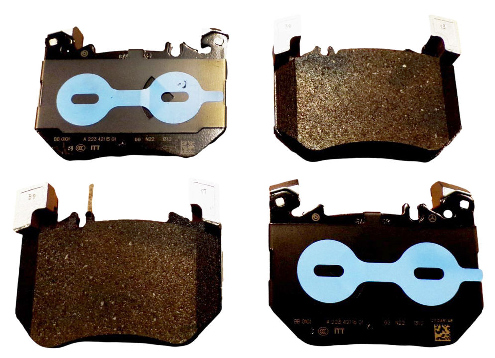 Disc brake pad set Mercedes S-Class: A0004200804 Mercedes Front disc brake pads, set