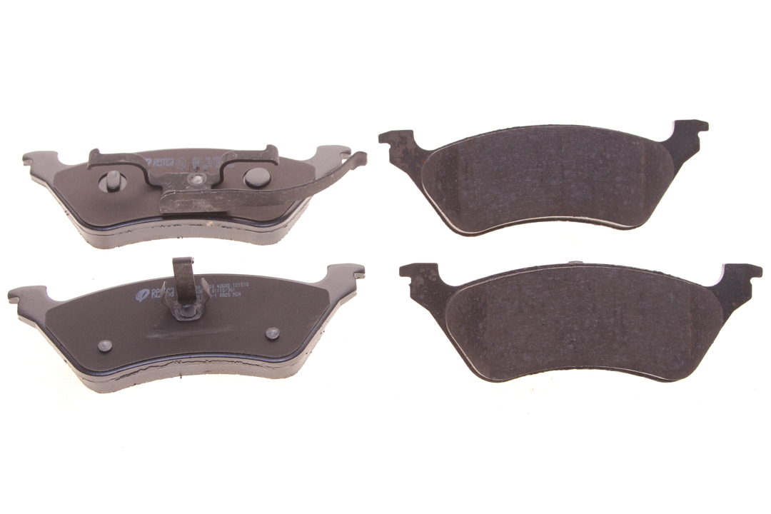 Brake pad Chrysler Ram van: 081100 Remsa Brake pad set