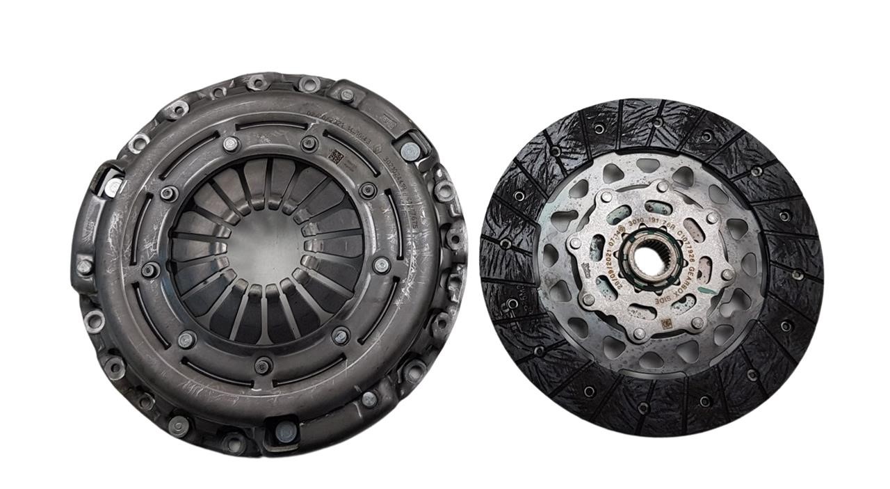 Car clutch kit Renault Captur: 832519 Valeo Clutch Kit