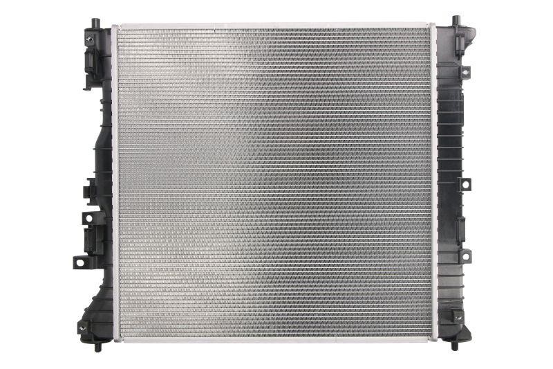 Car radiator Hyundai Tucson: 550402 NRF Radiator, engine cooling