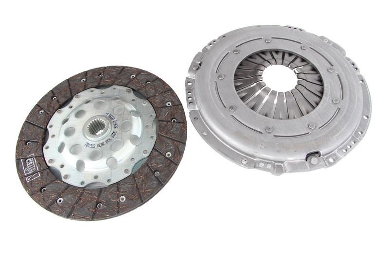 Car clutch kit Renault Espace: 826497 Valeo Clutch Kit