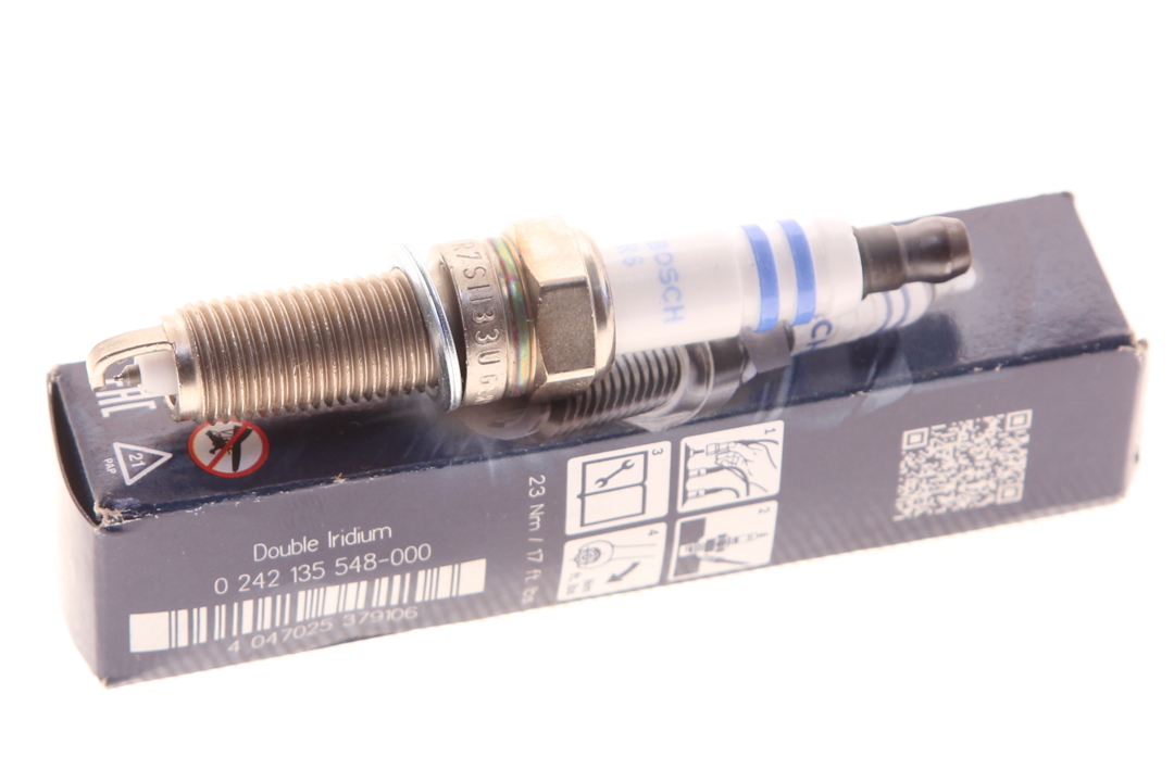 Bosch Spark plug Bosch Platinum Iridium YR7SII33U – price 42 PLN