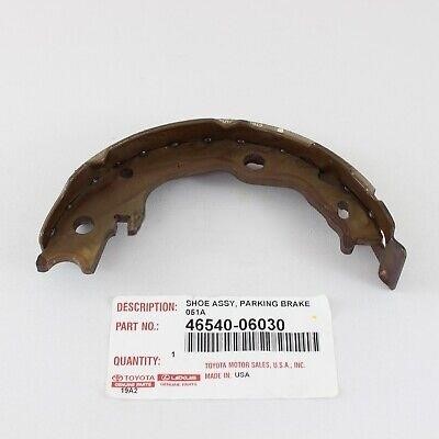 Parking brake pads Toyota Aurion: 4654006030 Toyota Parking brake pad, right