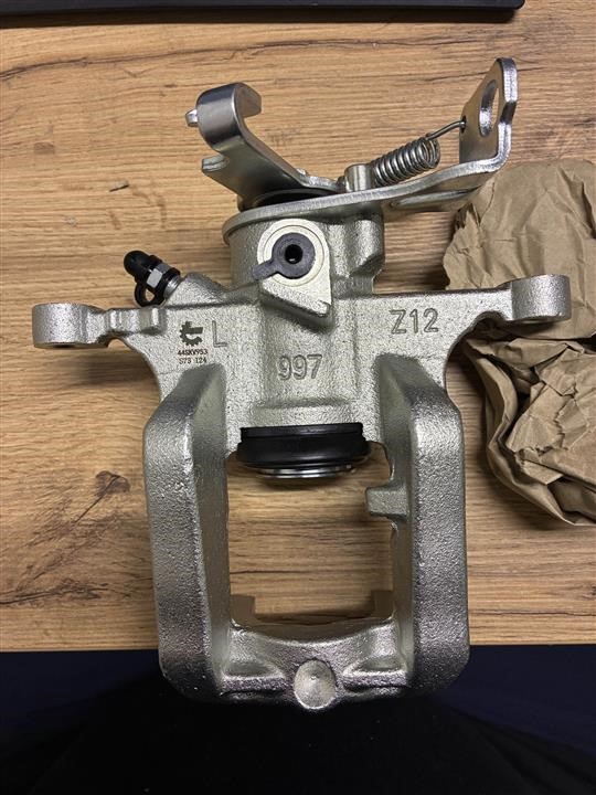 Auto part Esen SKV 44SKV953-DEFECT