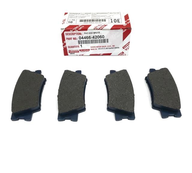 Brake spare parts Toyota Avalon: 0446642060 Toyota Brake pad set