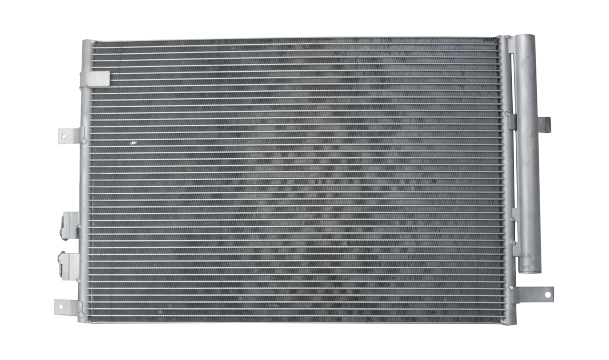 Aircon condenser Alfa Romeo Spider: 1986AD2246 Bosch Condenser, air conditioning