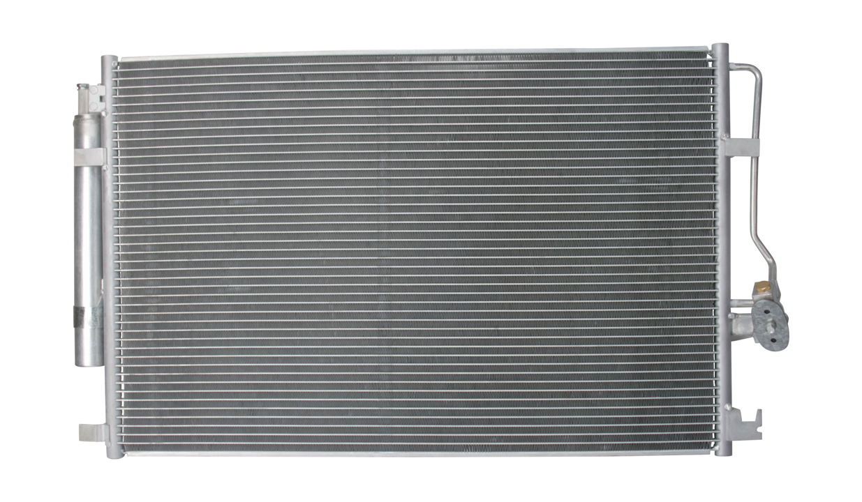 Aircon condenser Mercedes Sprinter: 1986AD2005 Bosch AC Condenser