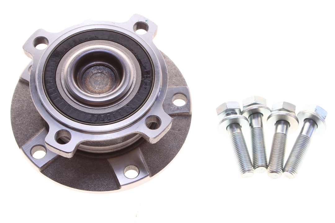 W413351 Denckermann Wheel hub front
