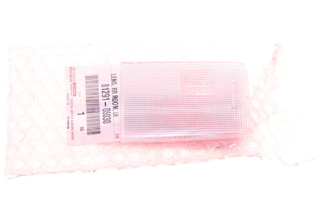 8129105030 Toyota Interior lamp glass