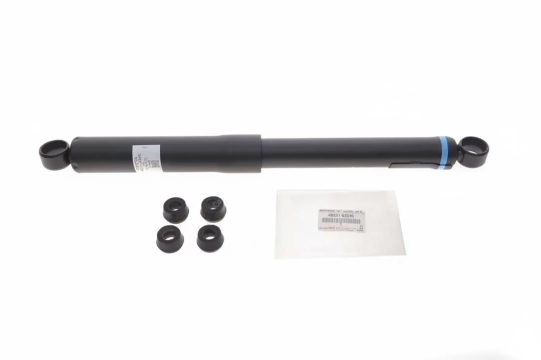 Suspension strut Toyota Hilux: 485318Z006 Toyota Rear Right Shock Absorber