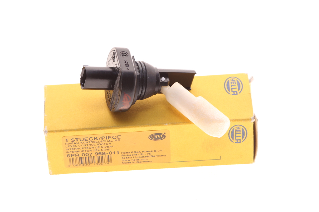 Buy Hella 6PR 007 968-011 at a low price in United Arab Emirates!